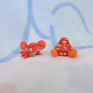 Parasect and Corphish Finger Puppet Figures